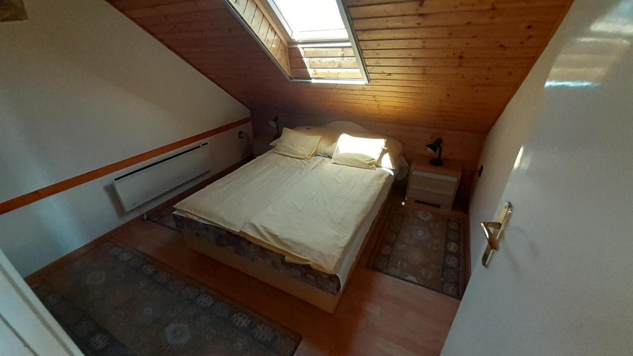 Patri Apartmanhaz Keszthely Exterior photo