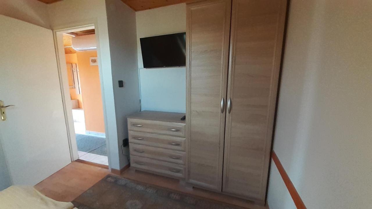 Patri Apartmanhaz Keszthely Exterior photo