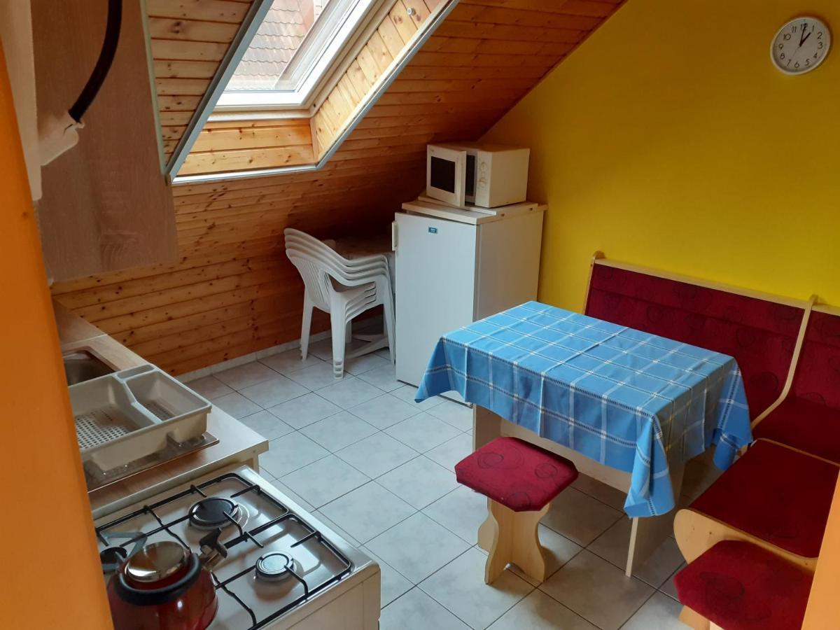 Patri Apartmanhaz Keszthely Exterior photo