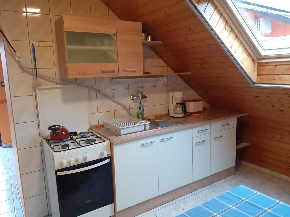 Patri Apartmanhaz Keszthely Exterior photo