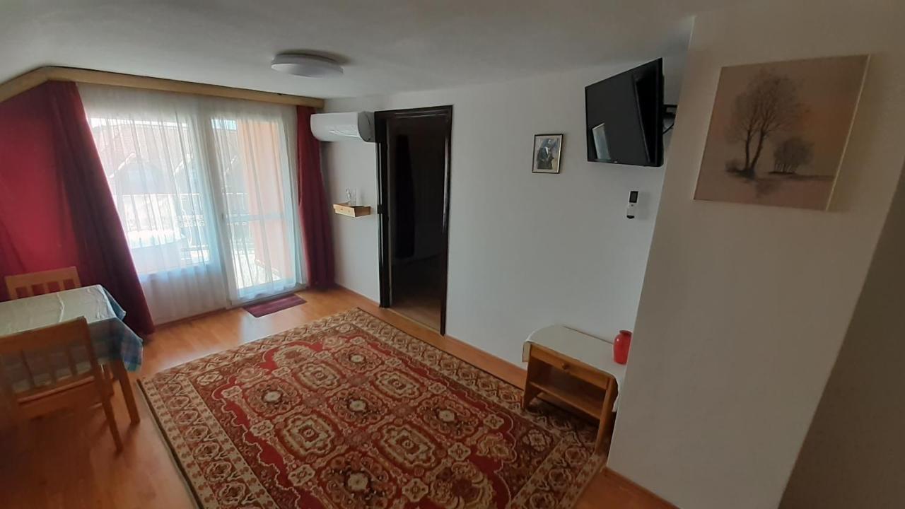 Patri Apartmanhaz Keszthely Exterior photo