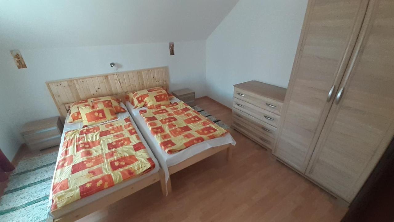 Patri Apartmanhaz Keszthely Exterior photo
