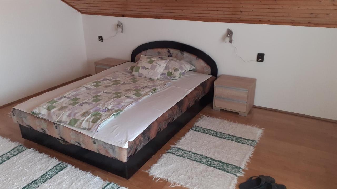 Patri Apartmanhaz Keszthely Exterior photo