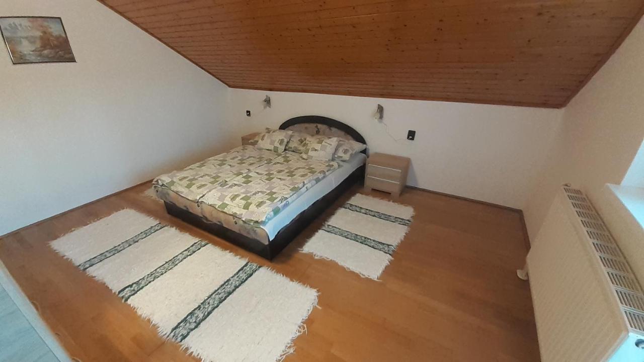 Patri Apartmanhaz Keszthely Exterior photo