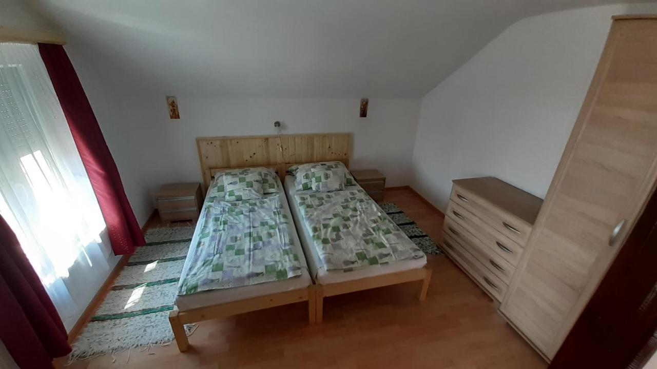 Patri Apartmanhaz Keszthely Exterior photo